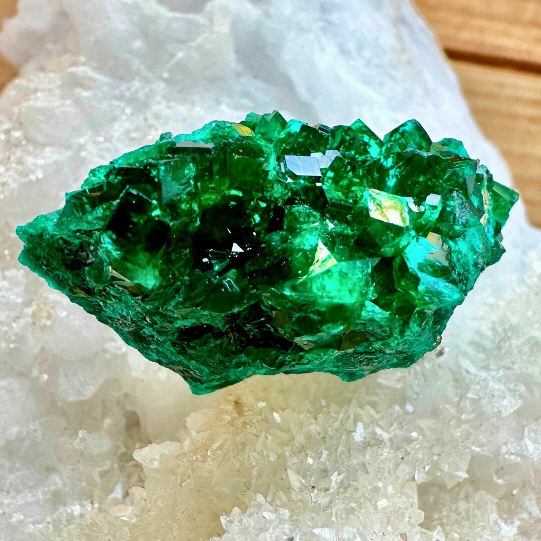 Dioptase Brute - Spécimen