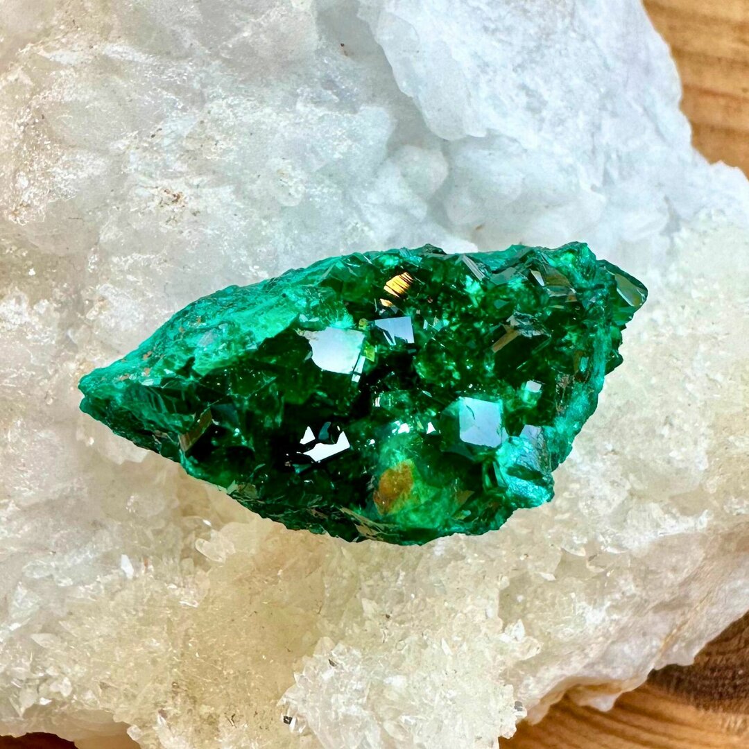Dioptase Brute - Spécimen