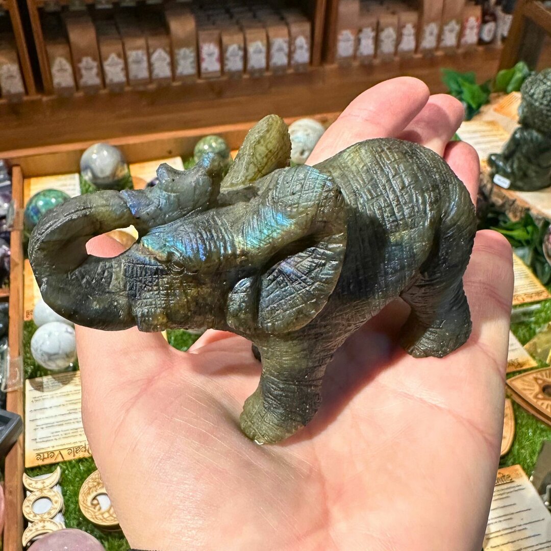 Éléphant en Labradorite