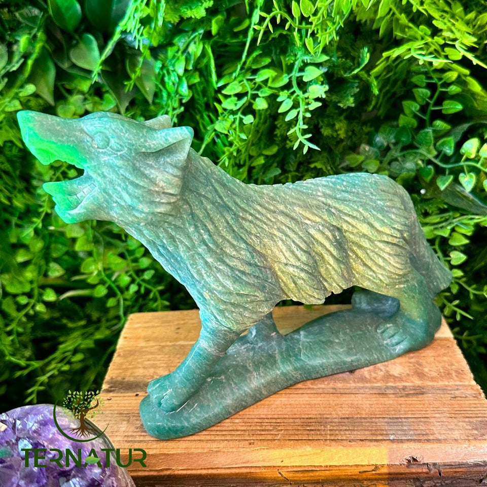 Loup en Amazonite – Symbole de Courage et Harmonie