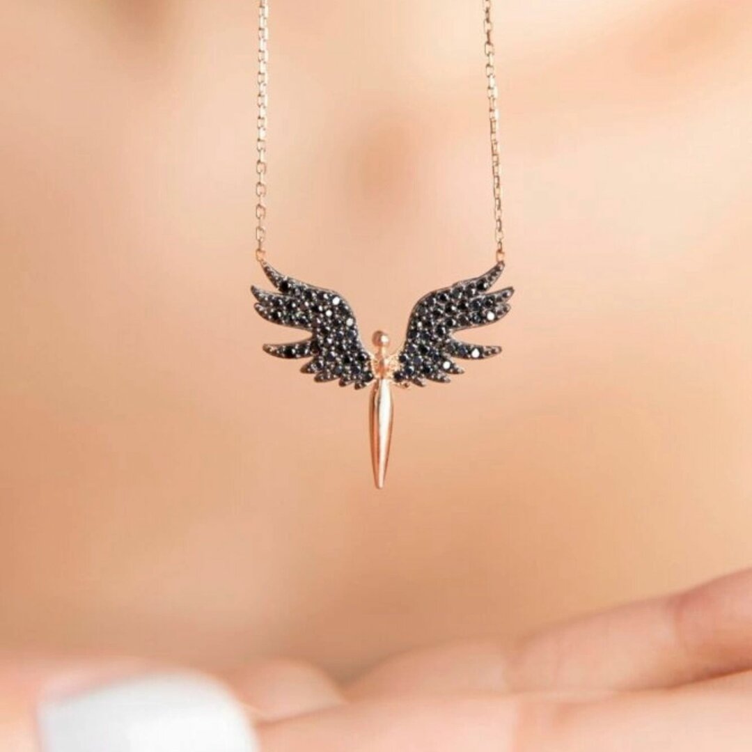 Pendentif Ange - Spinelle Noire