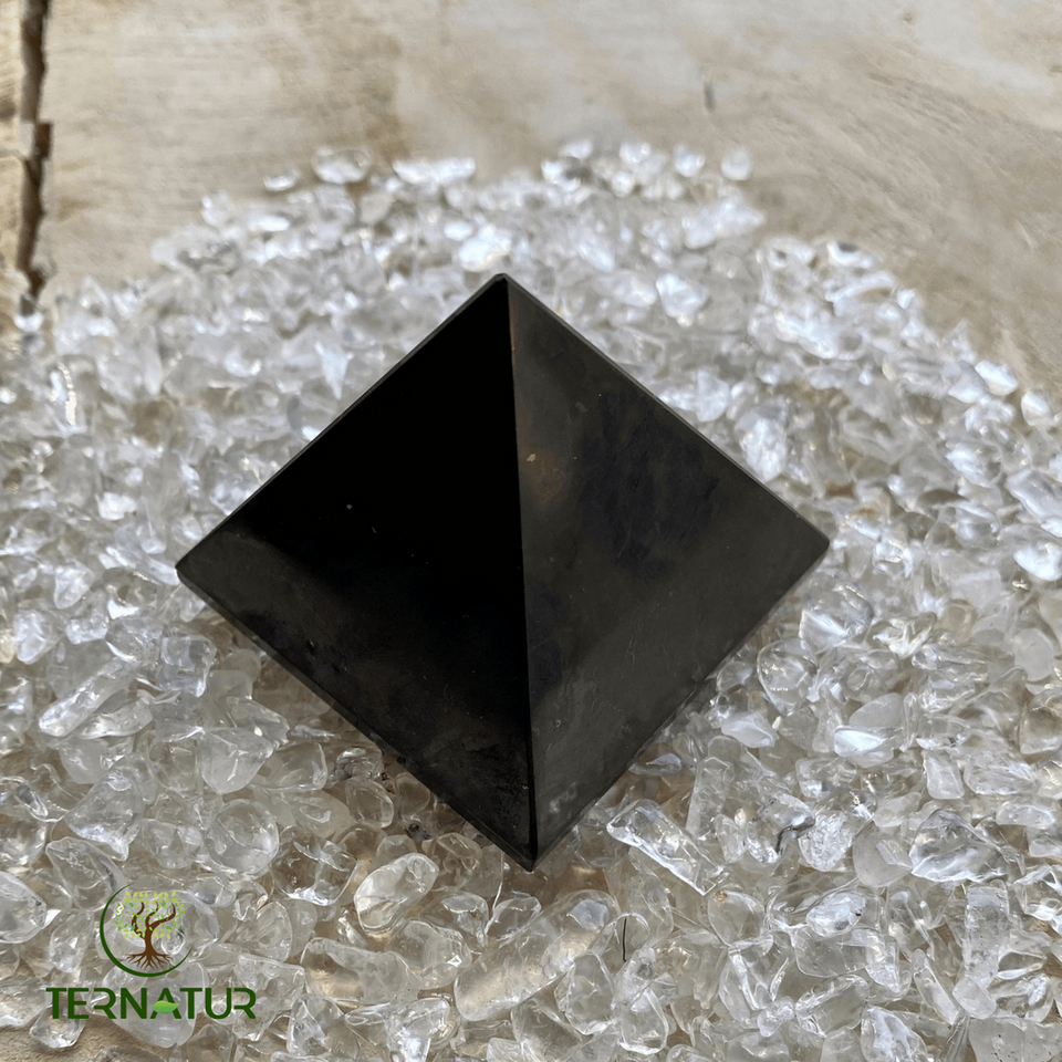 Pyramide de Shungite