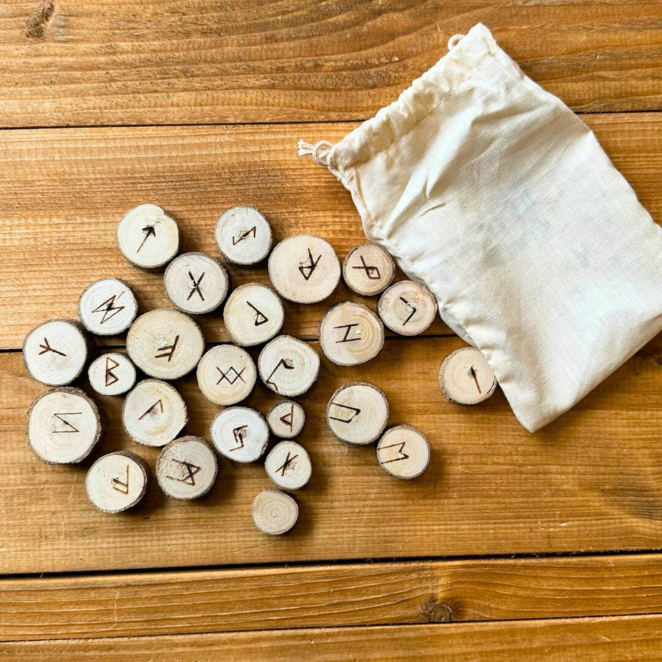 Runes en Bois