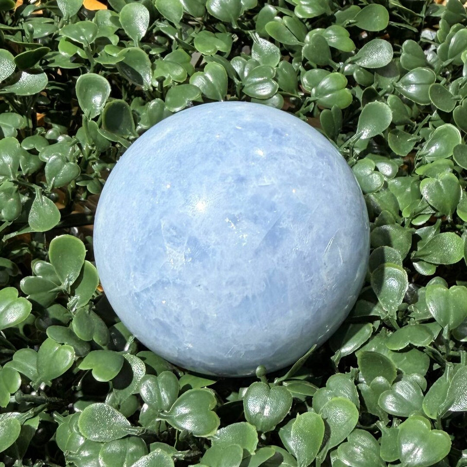 Sphère Calcite Bleue - 62.6mm